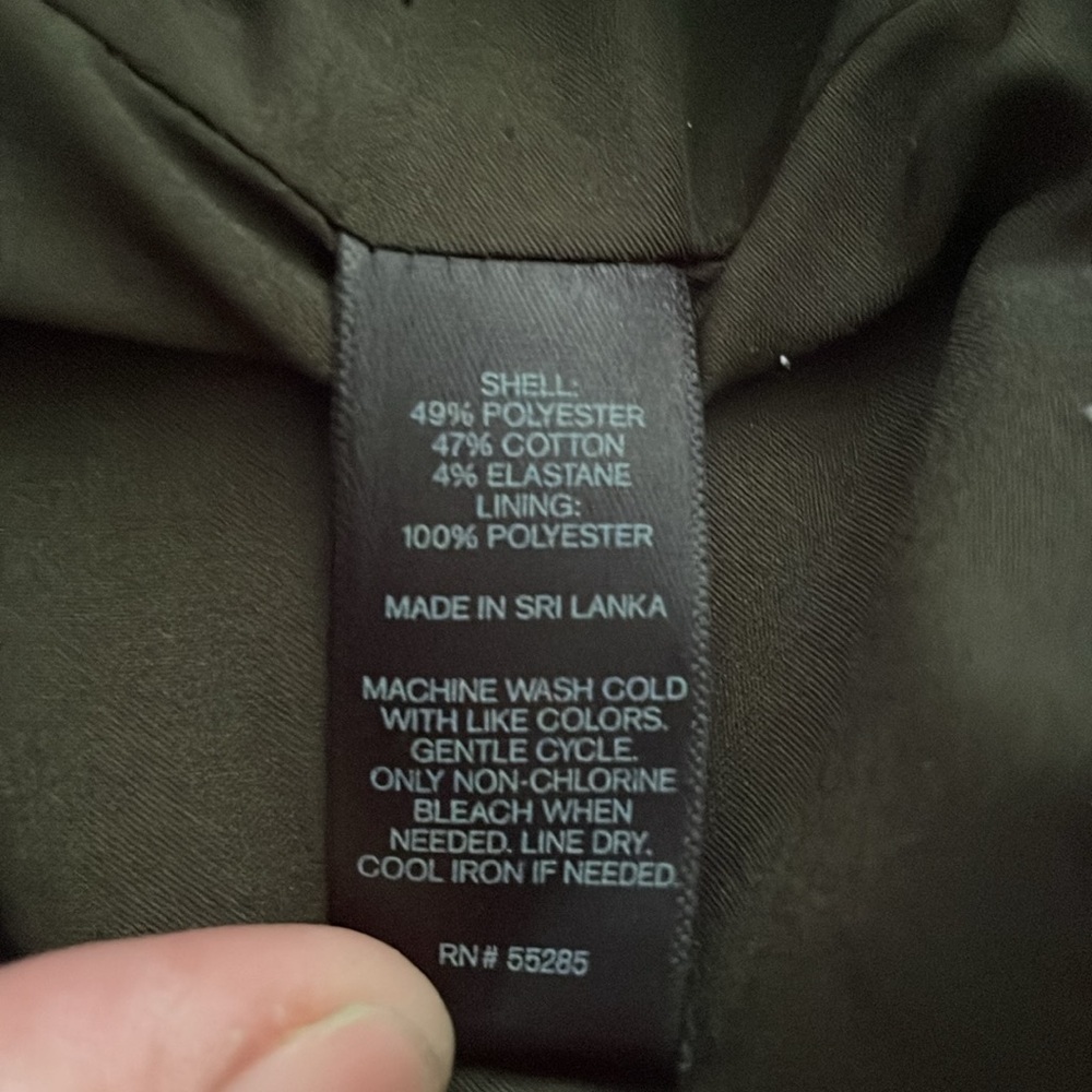 Express Pencil Skirt. Size 12. Full Length Side zipper. - Picture 9 of 9